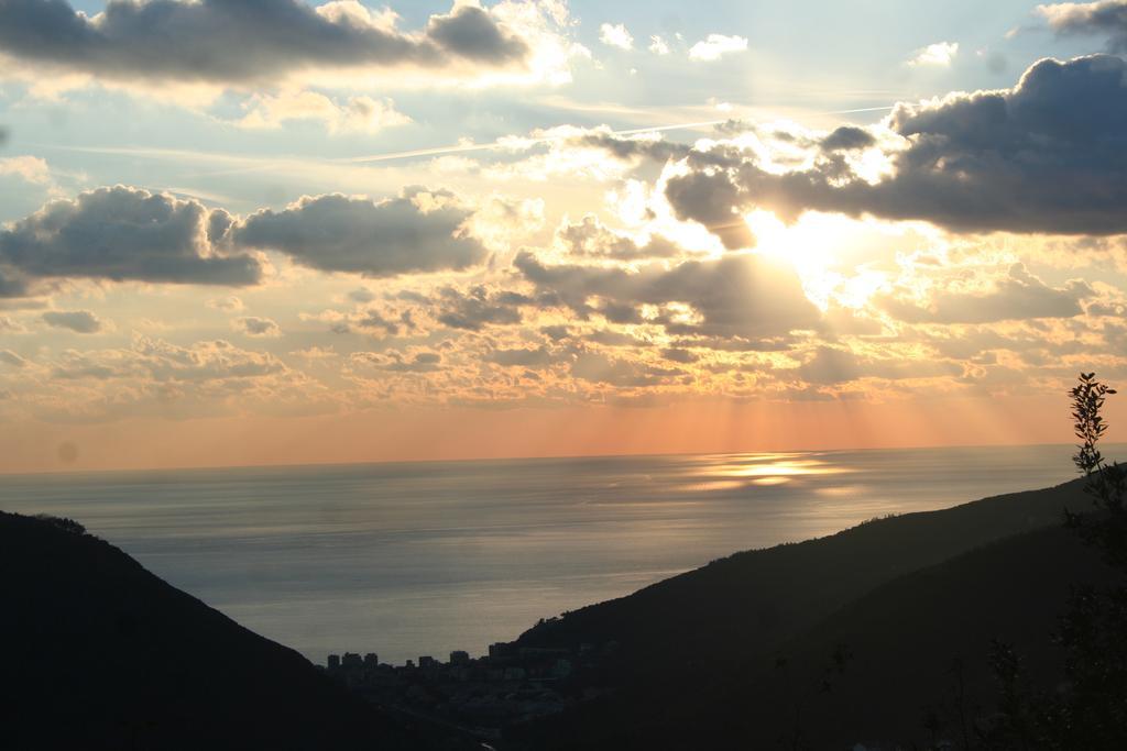 Hotel 5 Terre Nel Sole Deiva Marina Bagian luar foto