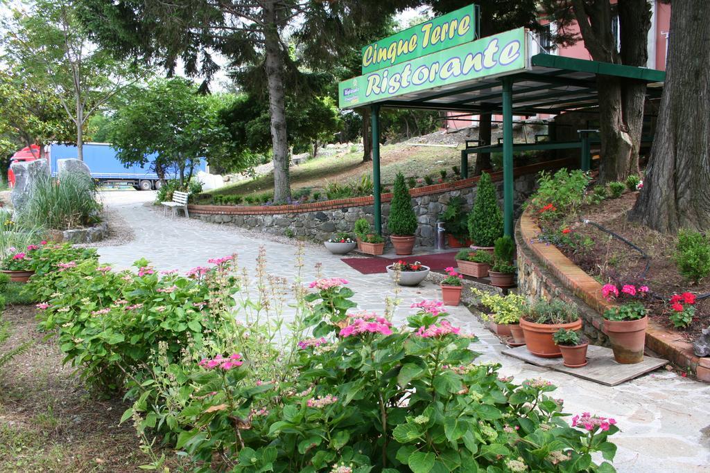 Hotel 5 Terre Nel Sole Deiva Marina Bagian luar foto