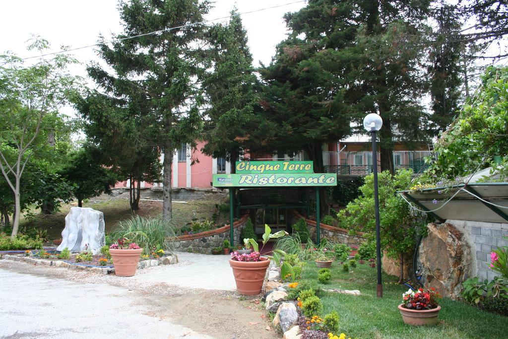 Hotel 5 Terre Nel Sole Deiva Marina Bagian luar foto